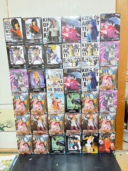 人気漫画フィギュアまとめ売り36個 ワンピース ナルト