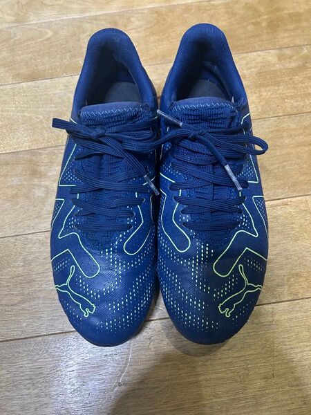 プーマ PUMA フューチャー プレイ HG/AG 107389-03 ジュニア キッズ サッカースパイク JR 23センチ