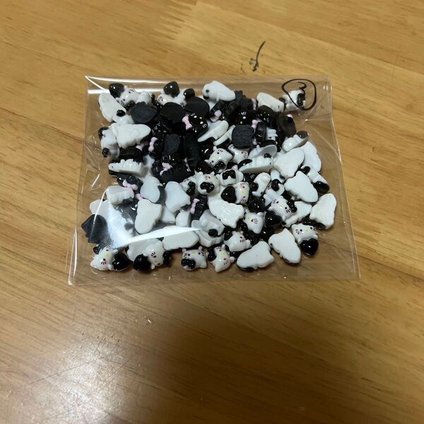 ましろん様③④ネイルパーツ キティ ピカチュー