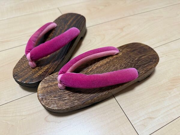 浴衣用下駄 桃色の鼻緒 24cm 女性用
