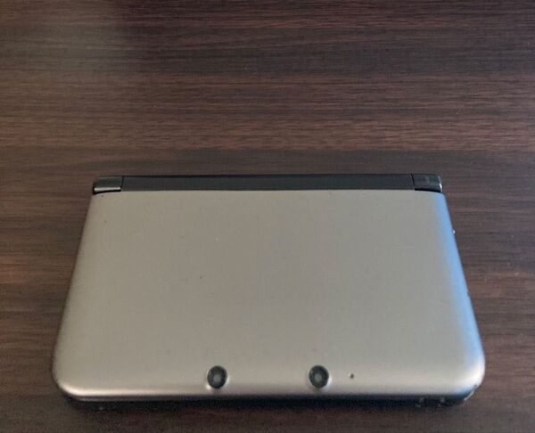 シルバー×ブラック ニンテンドー3DS LL 本体 Nintendo