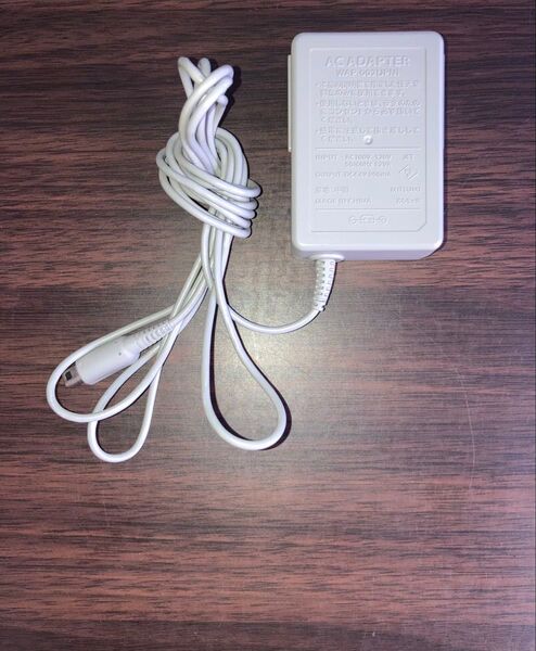 ACアダプター WAP-002(JPN) 充電器 DSi 3DS 2DS 純正 LL New 任天堂 ニンテンドー
