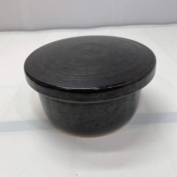 おひつ 丸型 黒 保温 冷蔵庫 電子レンジ 食洗器可 直径14.5cm 蓋つき