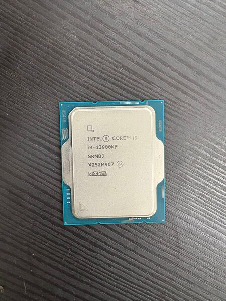 Intel Core i9-13900KF 動作確認 自作PCパーツ CPU
