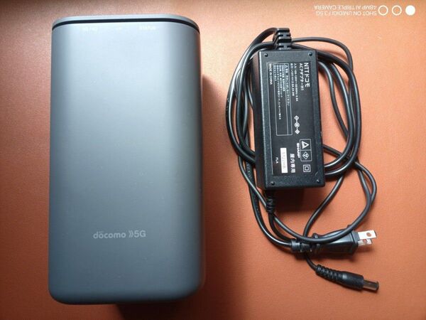 HR01 docomo home5g Wi-Fiルーター SIMフリー 楽天SIM