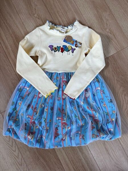 【新品】ディズニー トイストーリー ワンピース 女の子 しまむら mewoo! 120cm