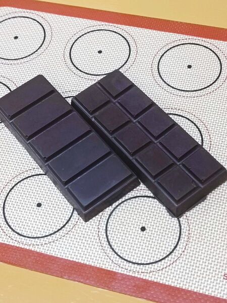 ドバイスタイルチョコ(アーモンド味)