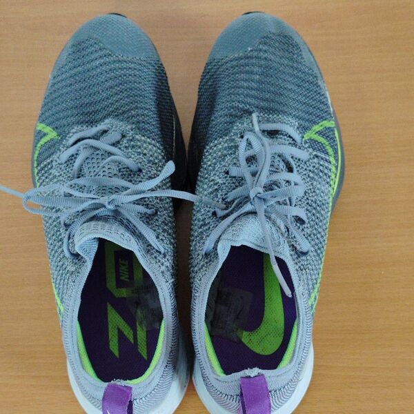 NIKE ナイキ テンポネクスト 26.5 ランニングシューズ