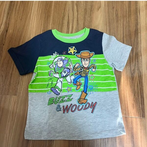 新品未使用 トイストーリー バズ ウッディ Tシャツ ディズニー Tシャツ110センチ 保育園着