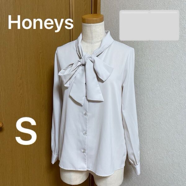美品 Honeys ハニーズ リボンボウタイブラウス オフホワイト