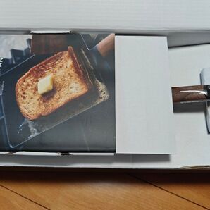 バーミキュラ フライパン EGG&TOAST PAN オーク ガス・IH対応 ウォールナット 新品未使用 レシピ本付き