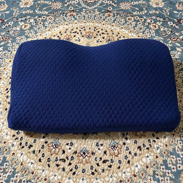 人をダメにする 枕 まくら 肩こり 首が痛い 横向き 人気