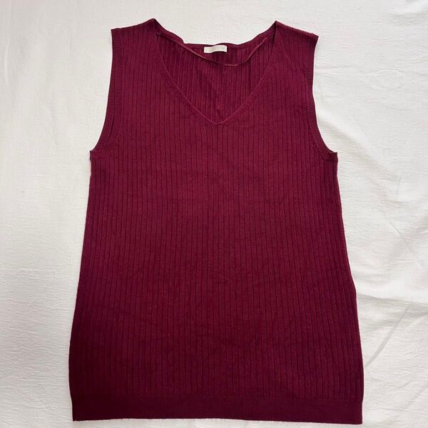 GU ジーユー ノースリーブニット Vネック リブ編み タンクトップ Lサイズ ネイビー ピンク