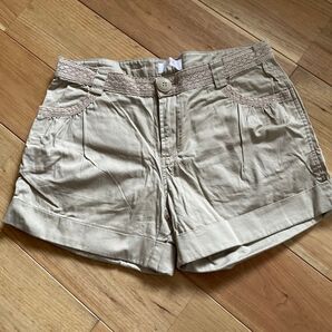 レース付きショートパンツ ベージュ