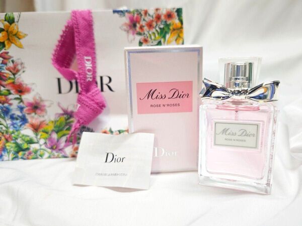 ミスディオール ローズ ローズ オードトワレ 30ml Miss Dior ROSE N'ROSES EDT