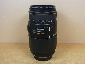 *F/060* Sigma SIGMA* camera lens APO MACRO& Hakuba lens guard 58mm*f=70-300mm 1:4-5.6 AF* operation unknown * Junk 