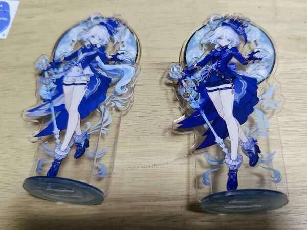 フリーナアクリルスタンド公式品 アクリルスタンド白黒セット