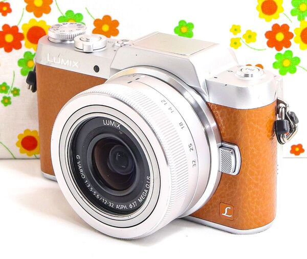 美品 パナソニック LUMIX GF7☆高性能ミラーレス一眼☆WiFi転送