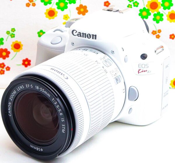 超美品 Canon kiss x7☆希少ホワイト☆スマホに転送☆高性能レンズ!
