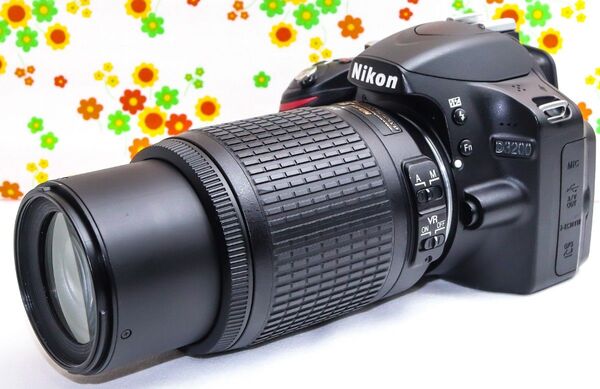 Nikon ニコン D3200☆高画質一眼レフ☆望遠レンズセット☆スマホに転送♪