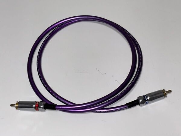 ●値下げ◆ワイヤーワールド WIRE WORLD★高音質ウルトラバイオレットUVV5 デジタルケーブル 1m