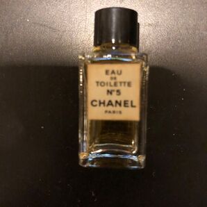CHANEL N°5 オードトワレ ミニボトル 香水