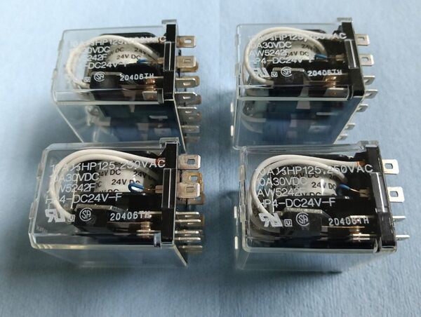 Panasonic 汎用リレー AW5242F HP4-DC24V-F 4個セット未使用品