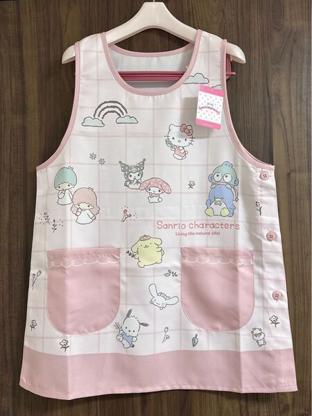 新品 サンリオキャラクターズ エプロン 保育士