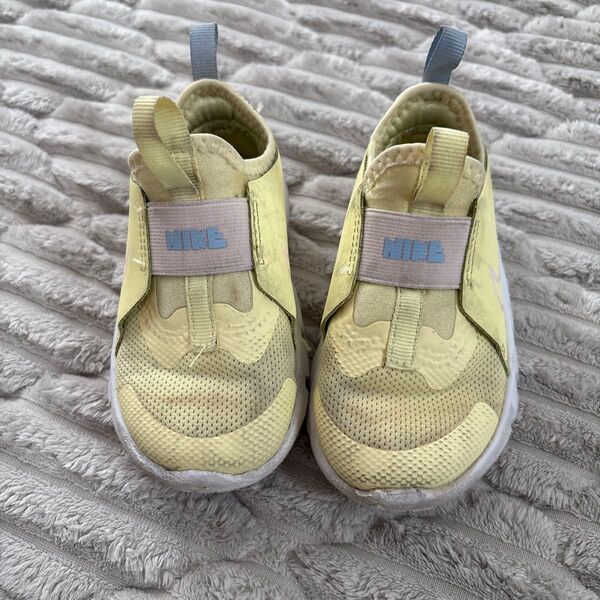 NIKE ナイキ キッズスニーカー イエロー 13cm