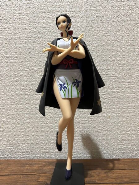 ワンピースフィギュア ロビン