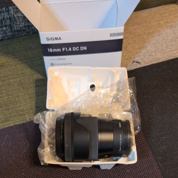 SIGMA 16mm F1.4 DC DN Contemporary レンズ for SONY E-mount