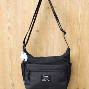 【moz】 moz / メランジコンビ素材 10ポケットショルダーバッグ / マザーズバッグ / ZZEI-28 値下げ不可