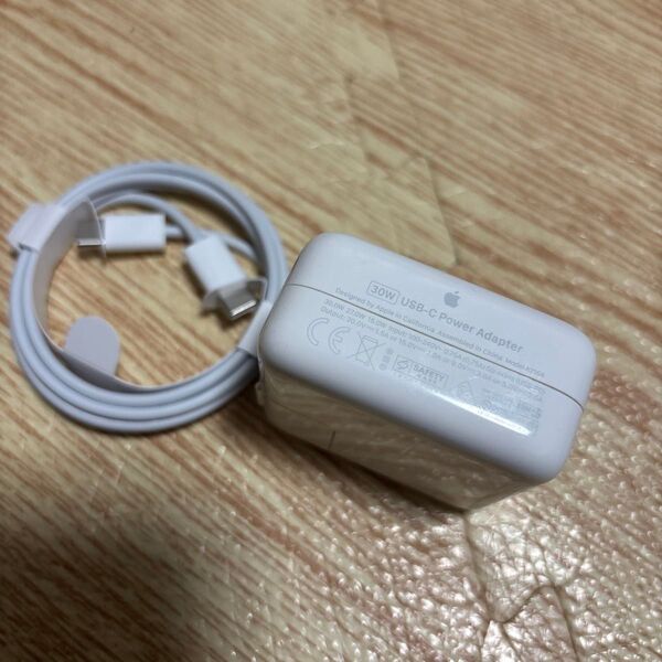② Apple 純正 30W USB-C 電源アダプタ MW2G3AM/A A2164 美品)Apple 純正 usbcケーブル