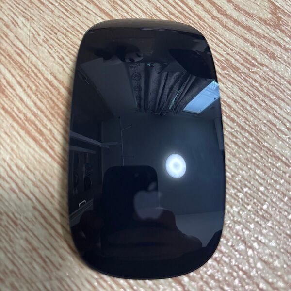 美品 ② Apple A1657 Magic Mouse 2 マジックマウス ブラック Bluetooth