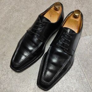 【BarneysNewYork】バーニーズニューヨーク Vチップレザーシューズ