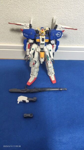 バンダイ ガンプラ HG EX−Sガンダム 組立済