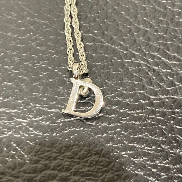 Christian Dior 美品物 クリスチャンディオール アクセサリー ネックレス ロゴ シルバーカラー ブランド 正規品