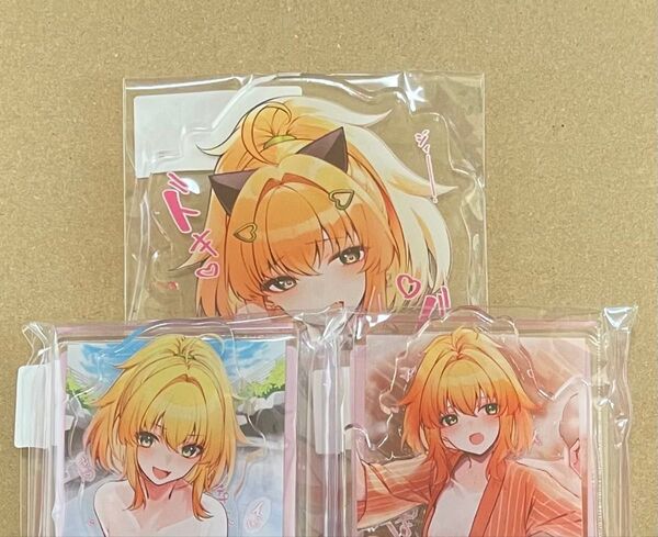FANZAキャッチ限定 Vtuber 声優 秋野かえで アクリルスタンド アクリルジオラマ 3点セット