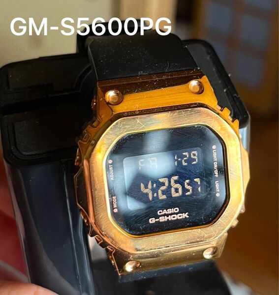 CASIO GM-S5600PG G-SHOCK 腕時計 ピンクゴールド メタルカバード
