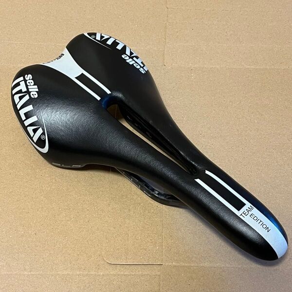 selle ITALIA SLR セライタリア カーボン レール サドル