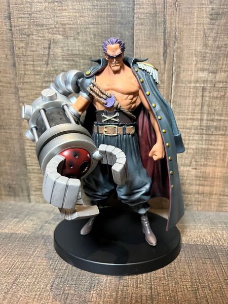 ONE PIECE DXF ゼファー フィギュア
