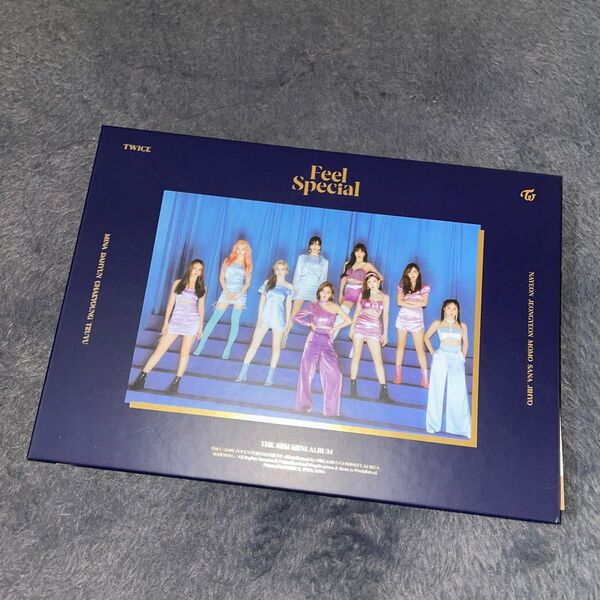 FEEL SPECIAL (8TH MINI ALBUM) (輸入盤)