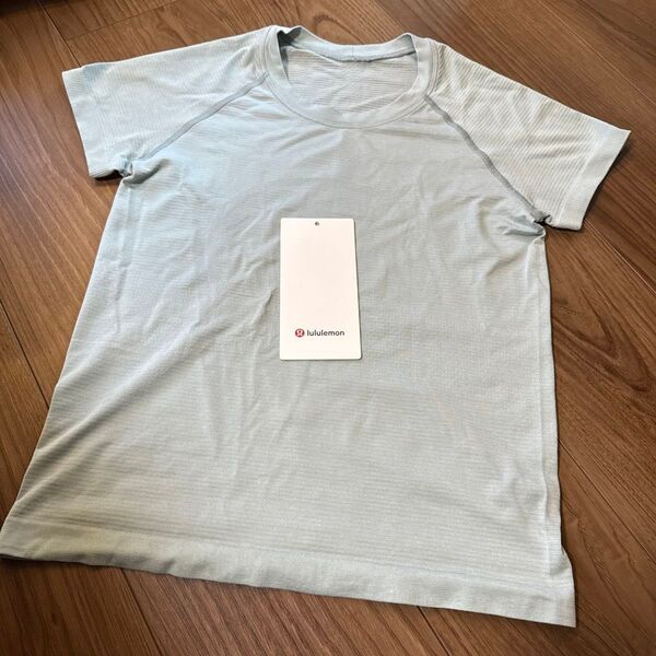 lululemon ルルレモン swiftly tech 半袖シャツ 2.0 シルバーブルー サイズ4