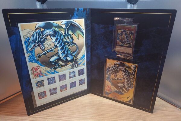 【郵便局限定】遊戯王 25周年記念 「青眼の白龍」 浮世絵風 ブルーアイズ