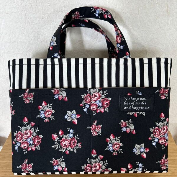 バッグインバッグ トートバッグ ハンドメイド 苺と薔薇