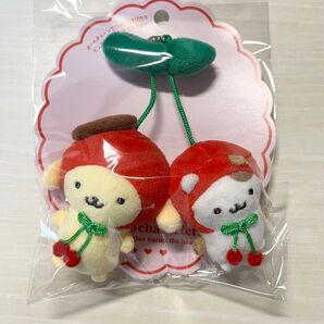 【新品未使用】サンリオ ポムポムプリン マフィンさくらんぼ マスコット ブローチ