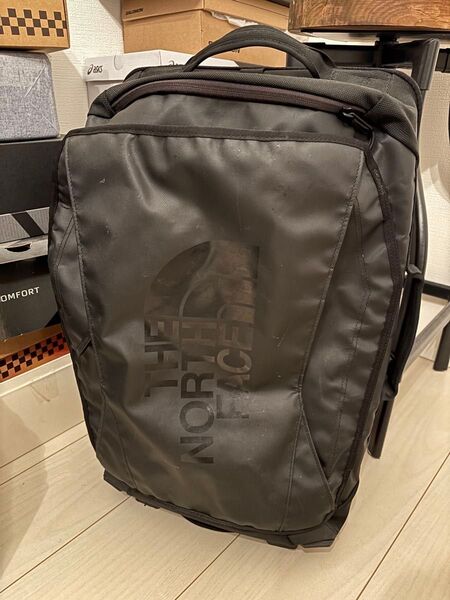 【期間限定での出品】ノースフェイス キャリーバッグ キャリーケース