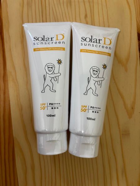 SPF50+/PA++++ ソーラーD サンスクリーン100ml 2本
