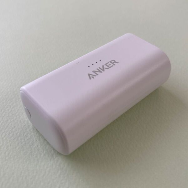 ANKER 621 Power Bank Built-In Lightning Connector 12W モバイルバッテリー