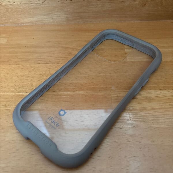 iFace iPhone 14 Pro Reflection ケース
